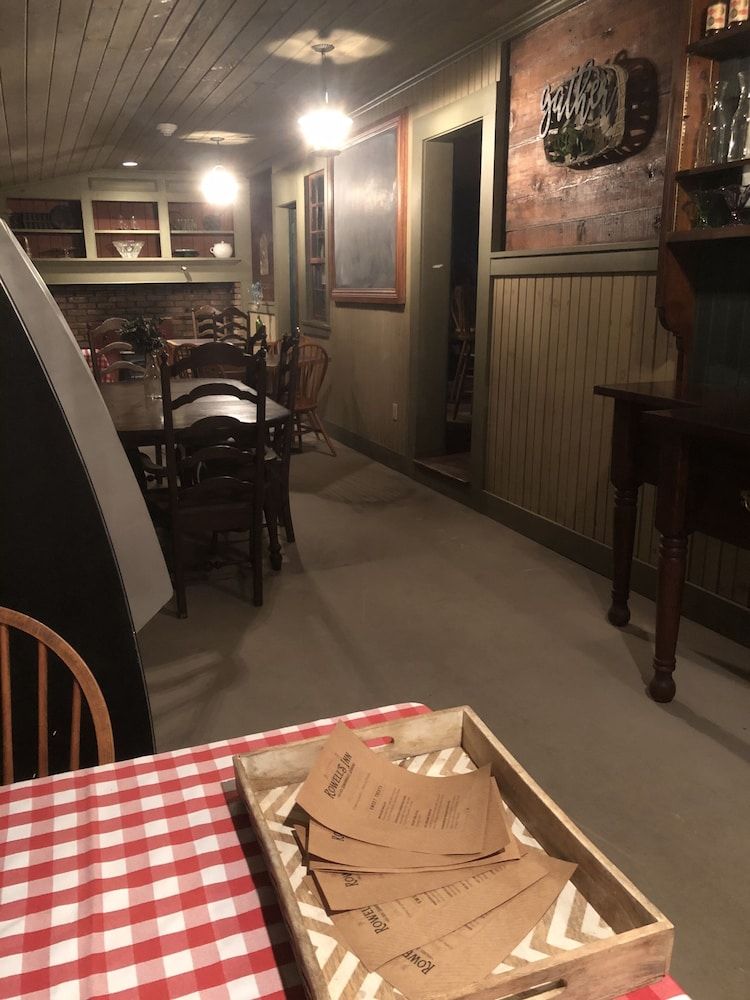 Rowell S Inn - photo 25