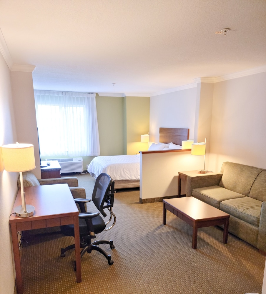 Holiday Inn Express Hotel & Suites Portland NW Downtown by IHG - photo 26
