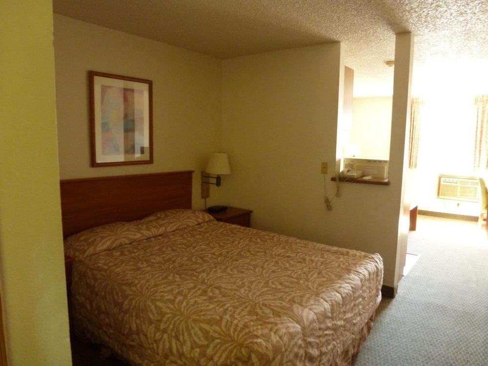 Sunshine Motel II - photo 8