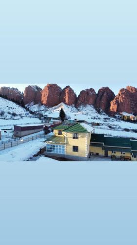 Emir - carbon neutral hotel in Cholpon-Ata