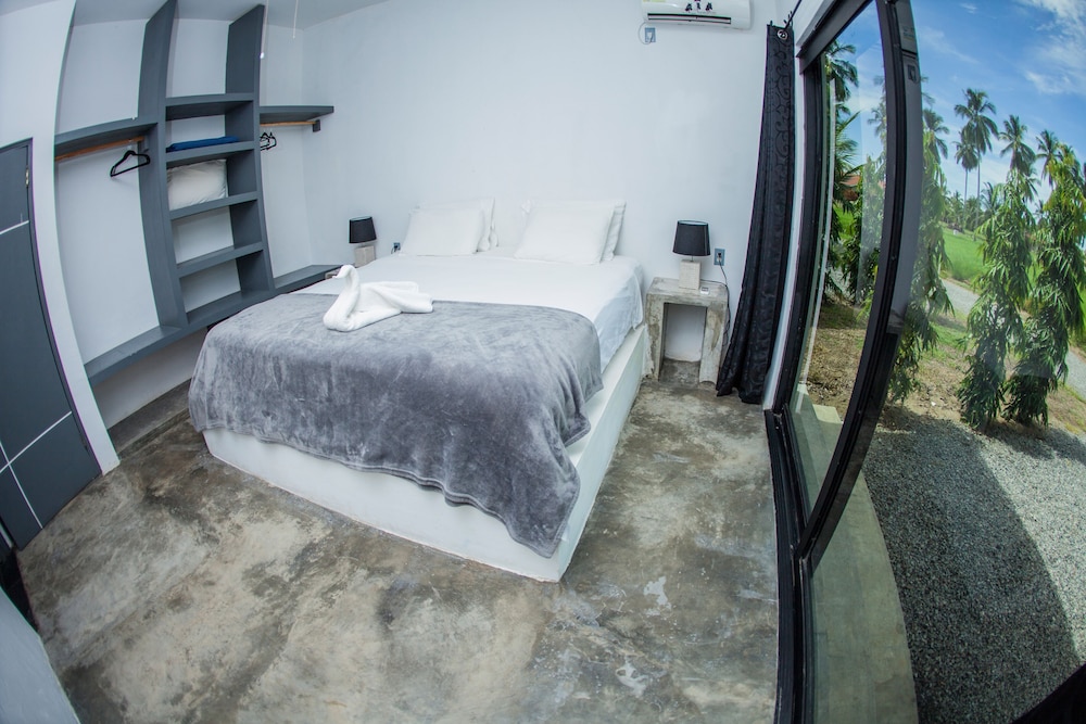 Show Pony Ranchero Resort Boutique Beach Hotel — Las Lajas — photo 4