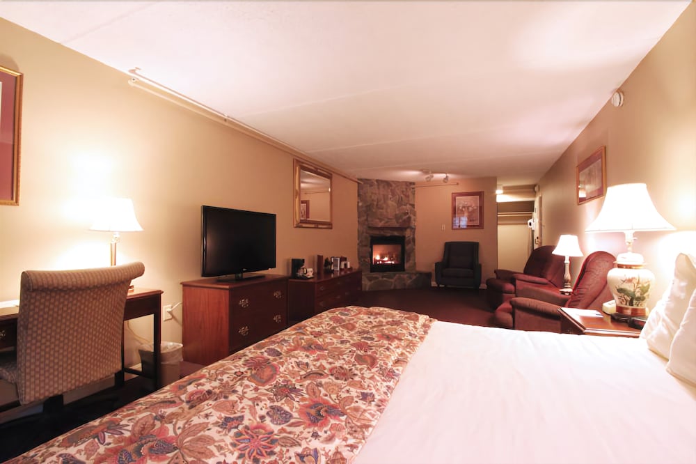 Fireside Inn & Suites West Lebanon - photo 6