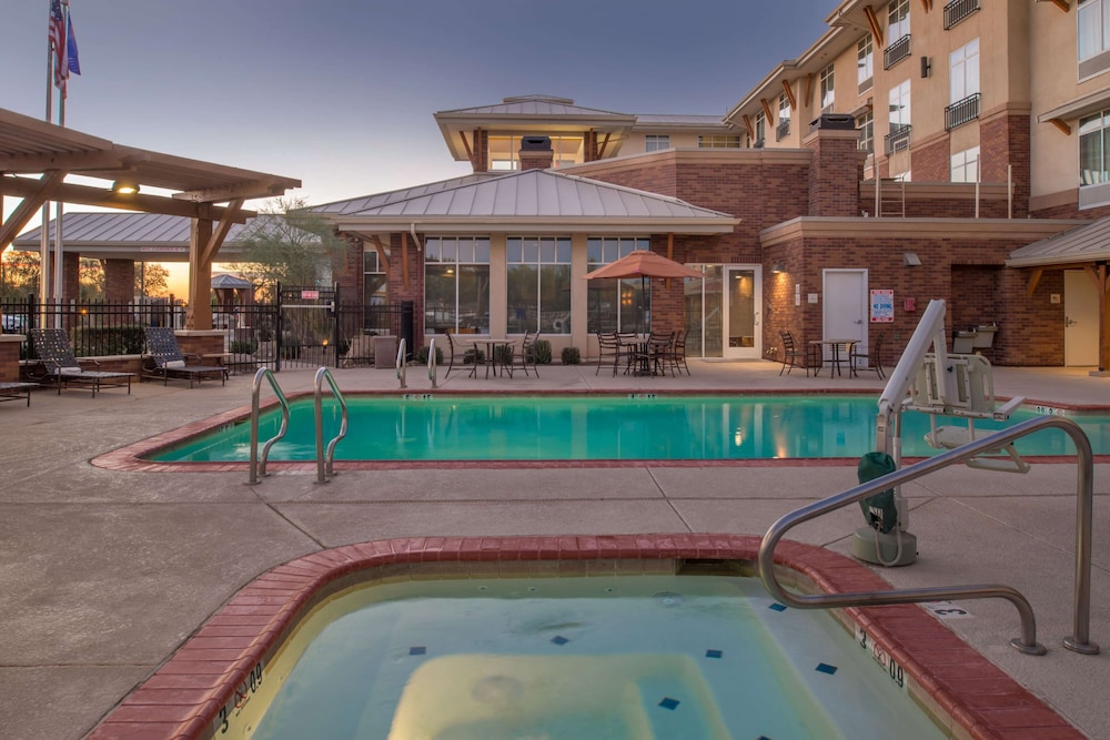 Hilton Garden Inn Yuma Pivot Point - photo 29