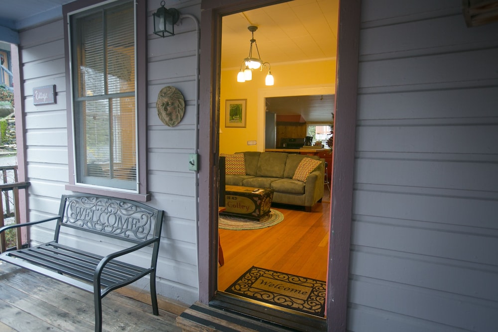 Outside Inn - photo 177