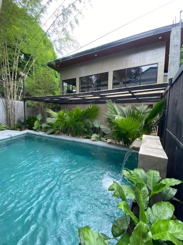 Mateo’s Hideaway — San Jose Del Monte — photo 2