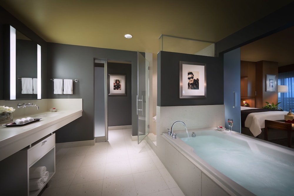 Seminole Hard Rock Hotel & Casino Tampa - photo 34