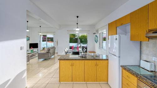 Villa Crystal