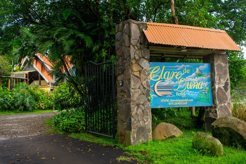 Claro de Luna — hotel in Puntarenas