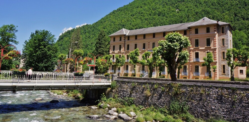Studio 2 pers n305 Grand Hotel Aulus — hotel in Erce-Pres-Liffre
