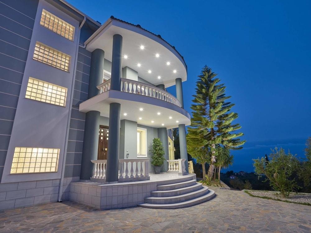Bozonos Luxury Villa — 5-Star Luxury Hotel in Zakynthos, Greece