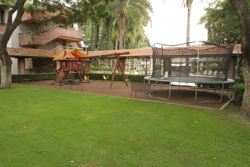 Children's play area - outdoor