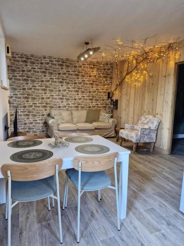 Le Petit Rivière - last minute hotel in Unknown City