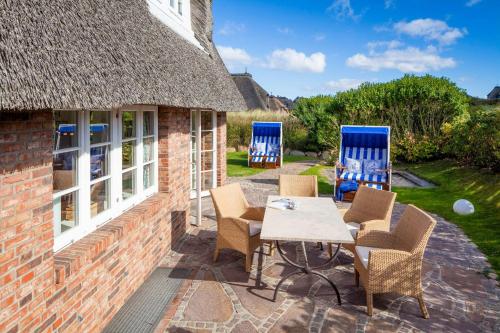 Stella - carbon neutral hotel in List