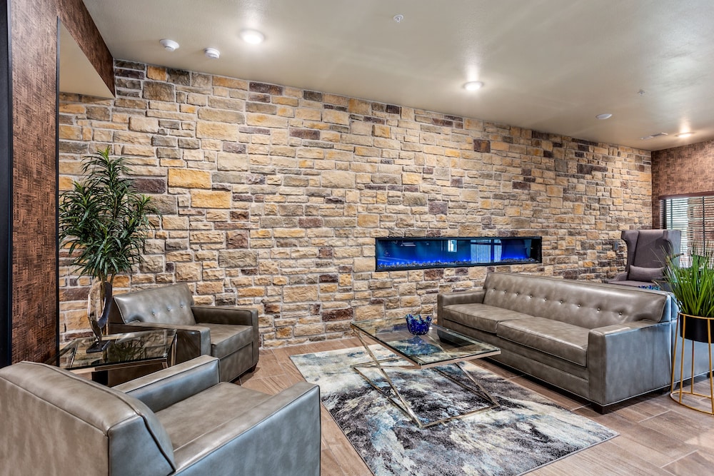Cobblestone Hotel & Suites Little Chute - photo 6