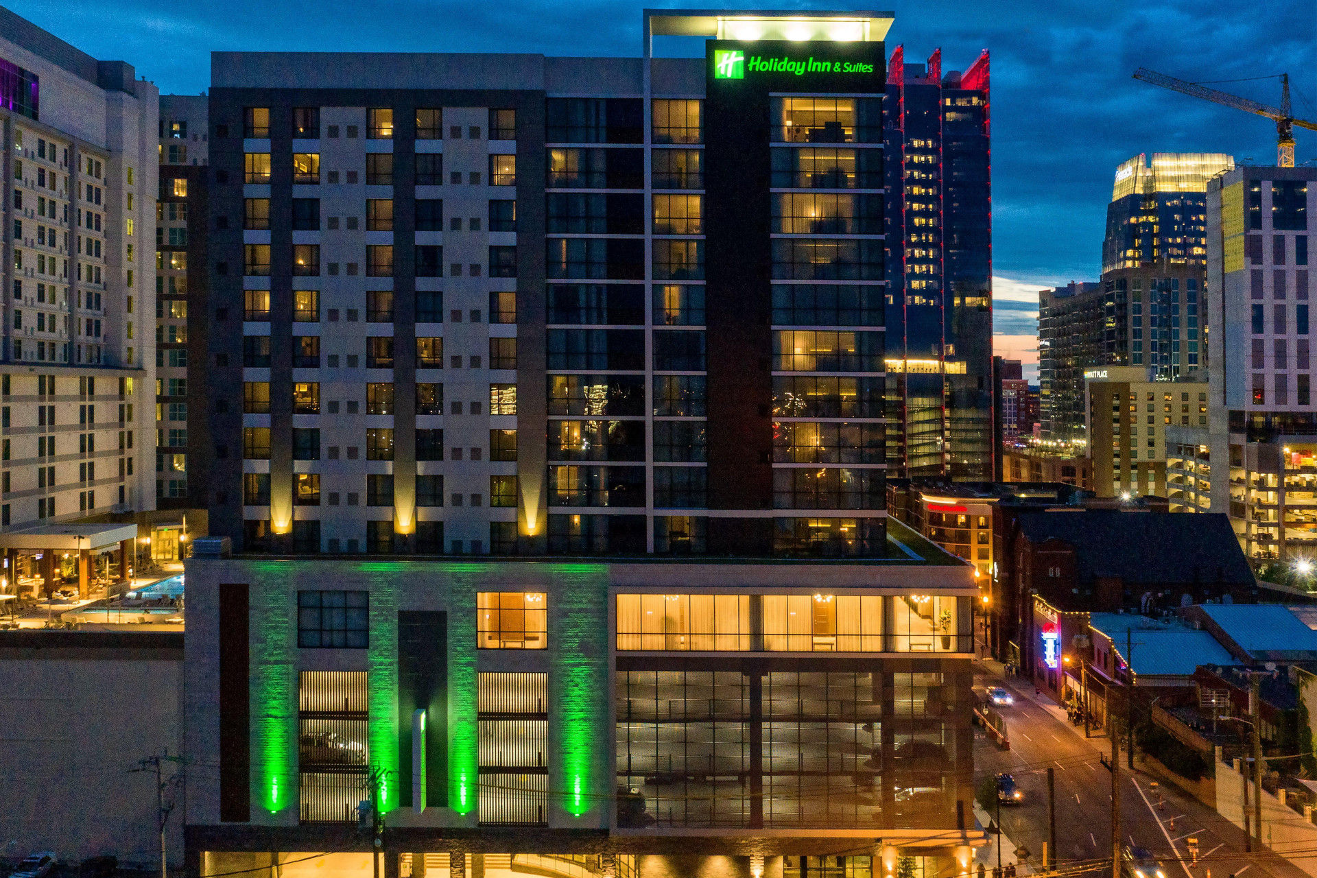Holiday Inn & Suites Nashville Downtown Broadway by IHG - photo 16