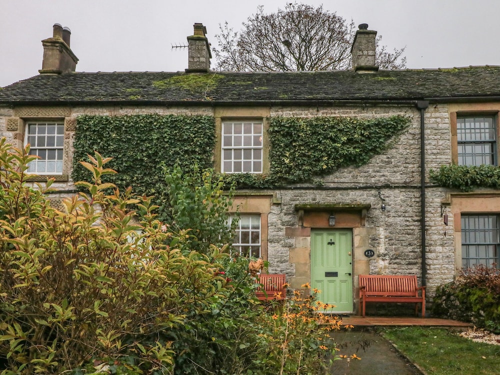 3 Old Hall Cottages in Bakewell, United Kingdom