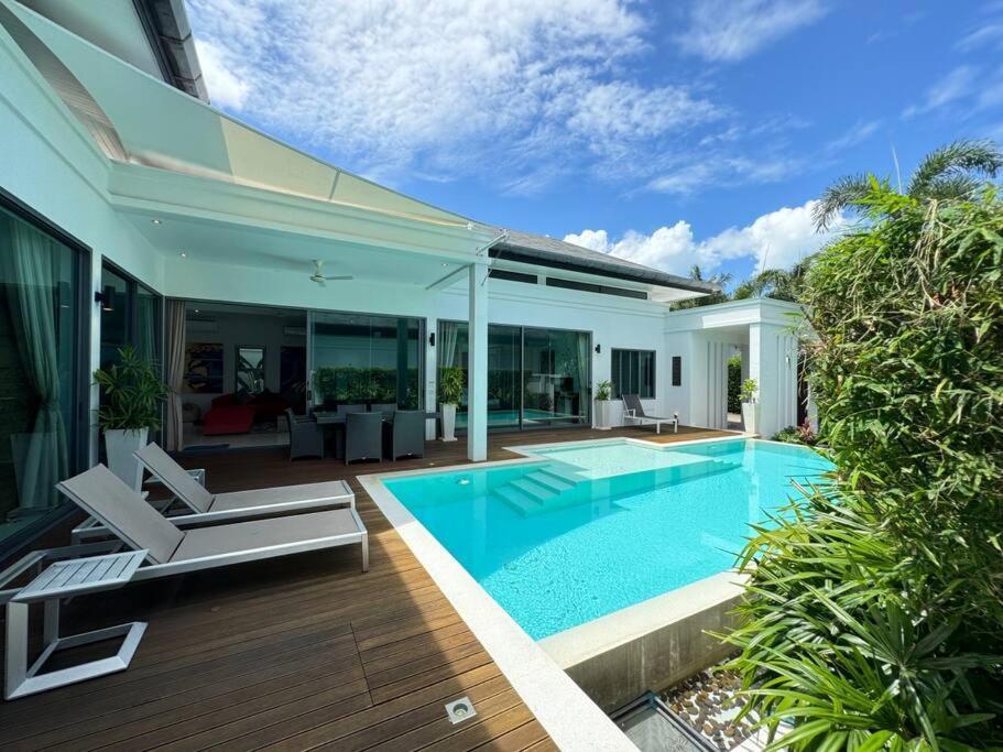 Aromdee 2 Villa by G Estate Phuket — 4-Star Luxury Hotel in Phuket, Thailand