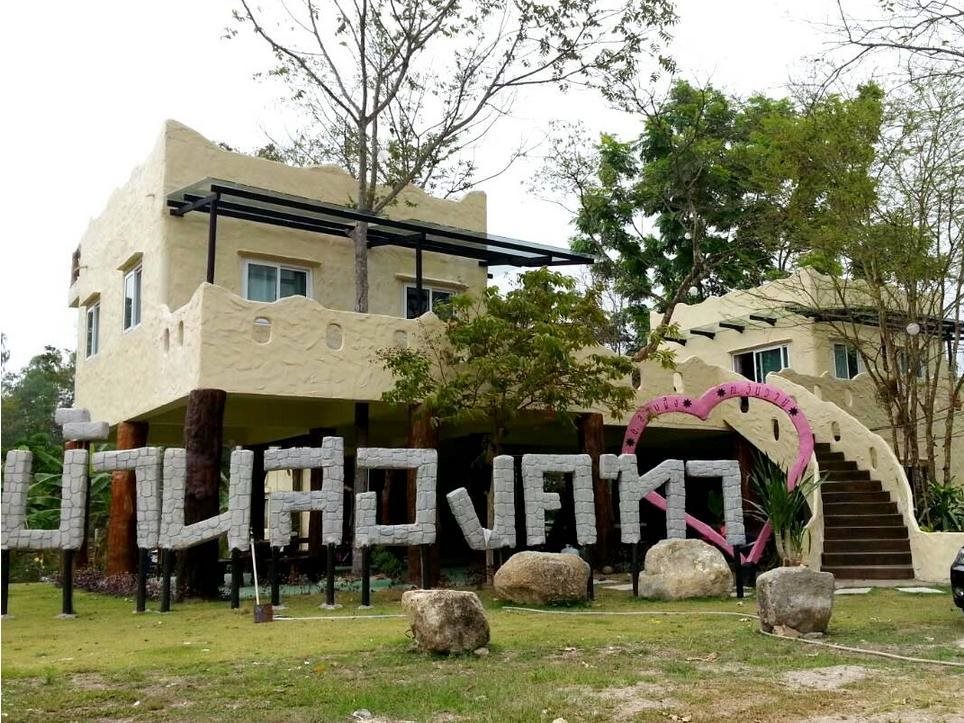 Baansongkhata in Ratchaburi, Thailand