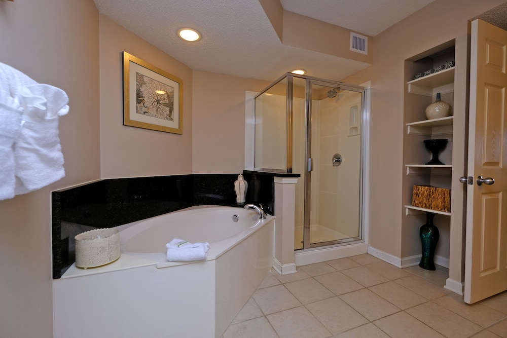 Barefoot Resort & Yacht Club - photo 63