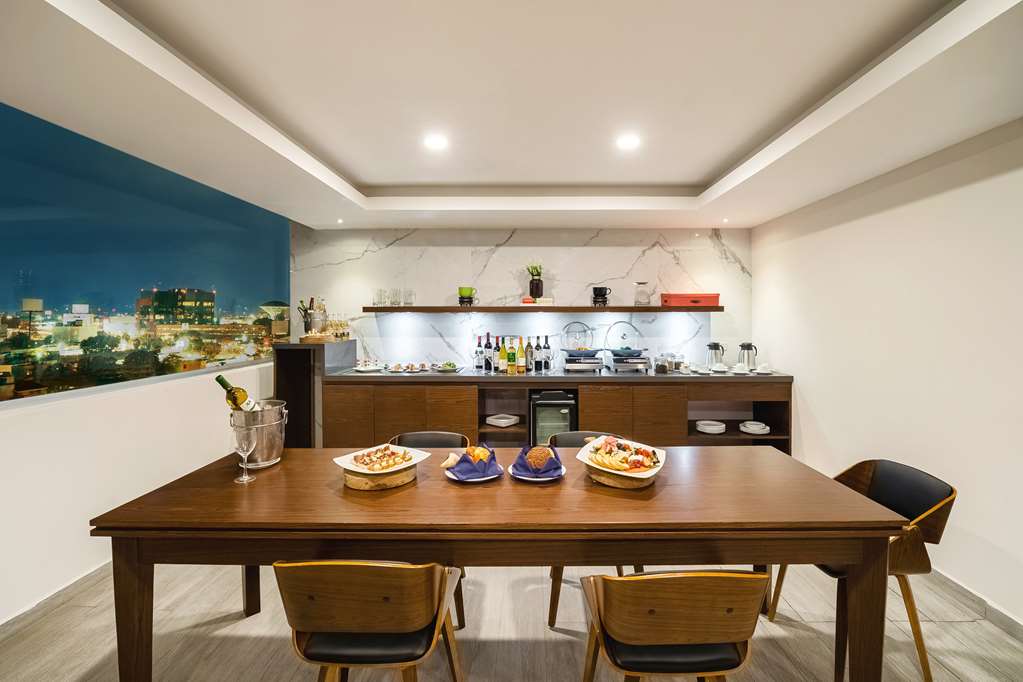 Bar/Lounge