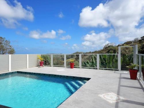 Bold’Air piscine vue mer in Le Vauclin, Martinique