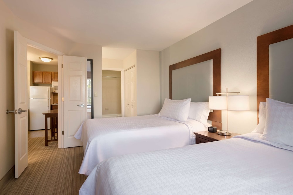 Homewood Suites by Hilton Jacksonville Deerwood Park - photo 16