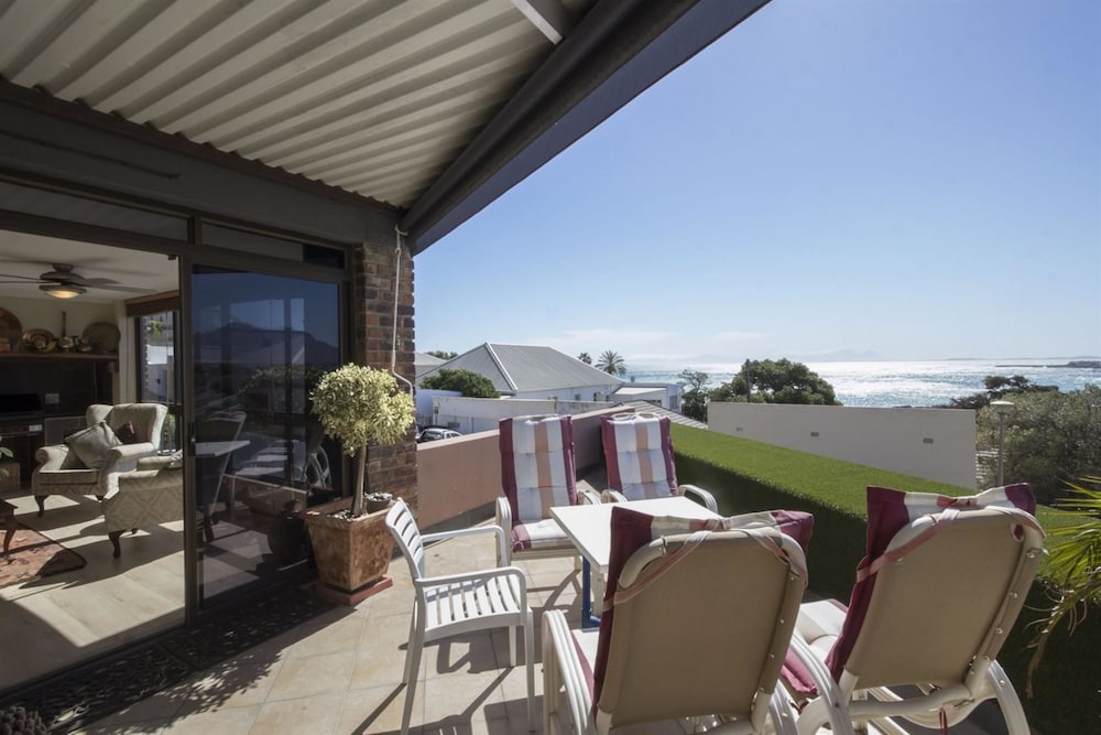 Harbourview Self Catering — 4-Star Luxury Hotel in Cape Town, South Africa