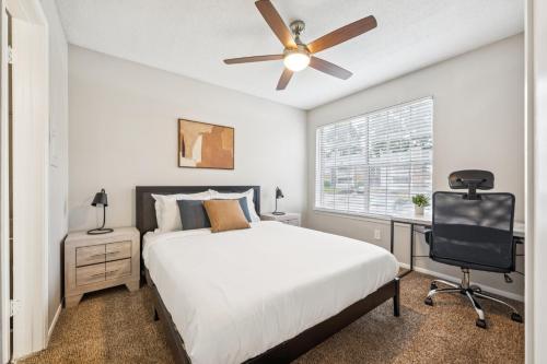 The Davis 817 I Spacious and Comfy 1 Bed 1 Bath — 4-Star Luxury Hotel in Huntsville, United States