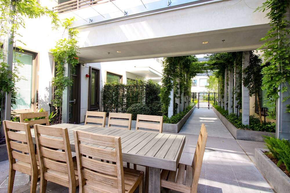 Luxe Life - photo 42