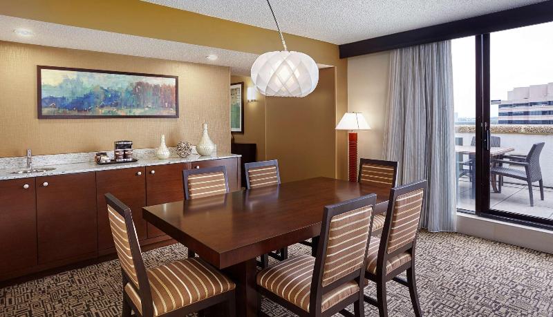 DoubleTree by Hilton Washington DC Crystal City - photo 88