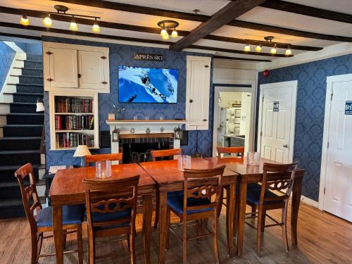 The Jolly Drayman Pub At The Briar Lea Inn - photo 9