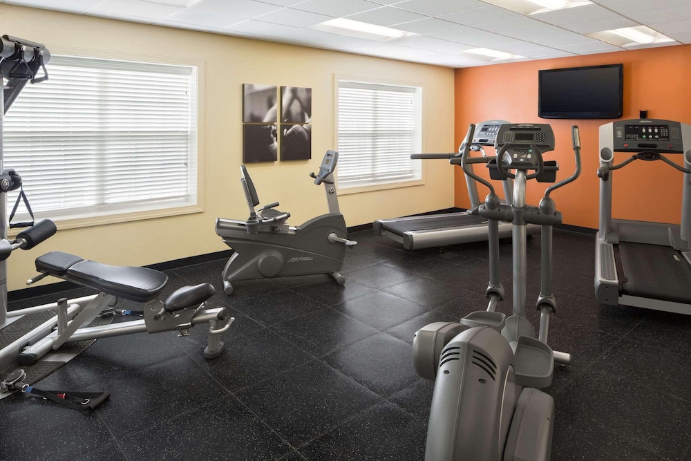 Country Inn & Suites by Radisson Baltimore North MD - photo 14