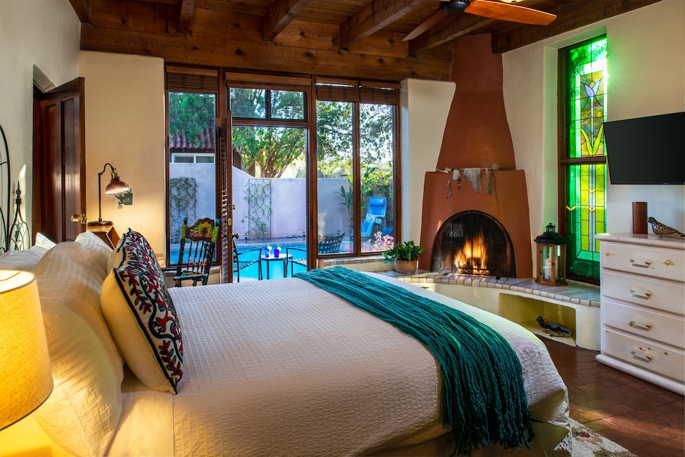 Adobe Rose Inn B&B - photo 3