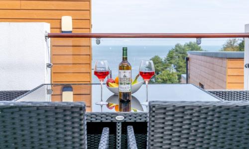 Curlew 3 The Cove in Brixham, United Kingdom