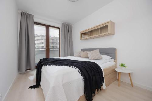Functional Apartment with 2 Bedrooms and Parking in Wola district by Noclegi Renters — 4-Star Luxury Hotel in Warsaw, Poland