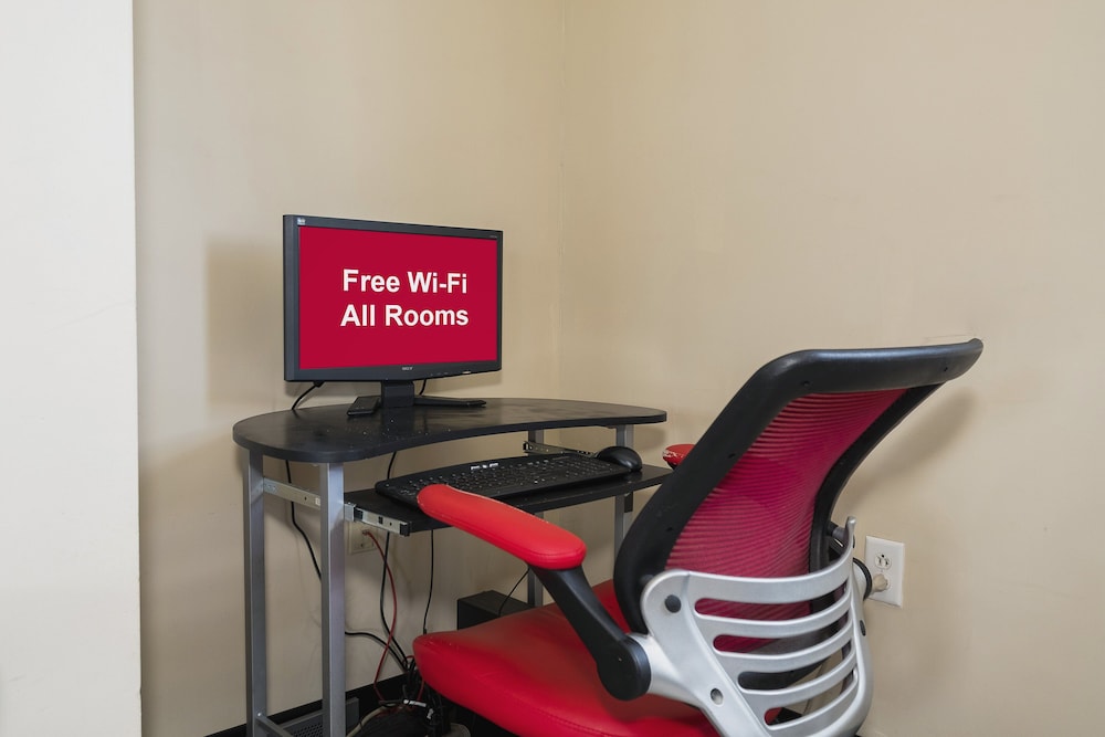 Red Roof Inn Walterboro - photo 29