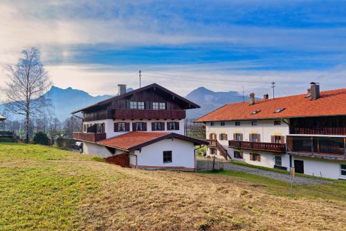 Gästehaus Koyerbauer Boardinghouse — Aschau Im Chiemgau — photo 5