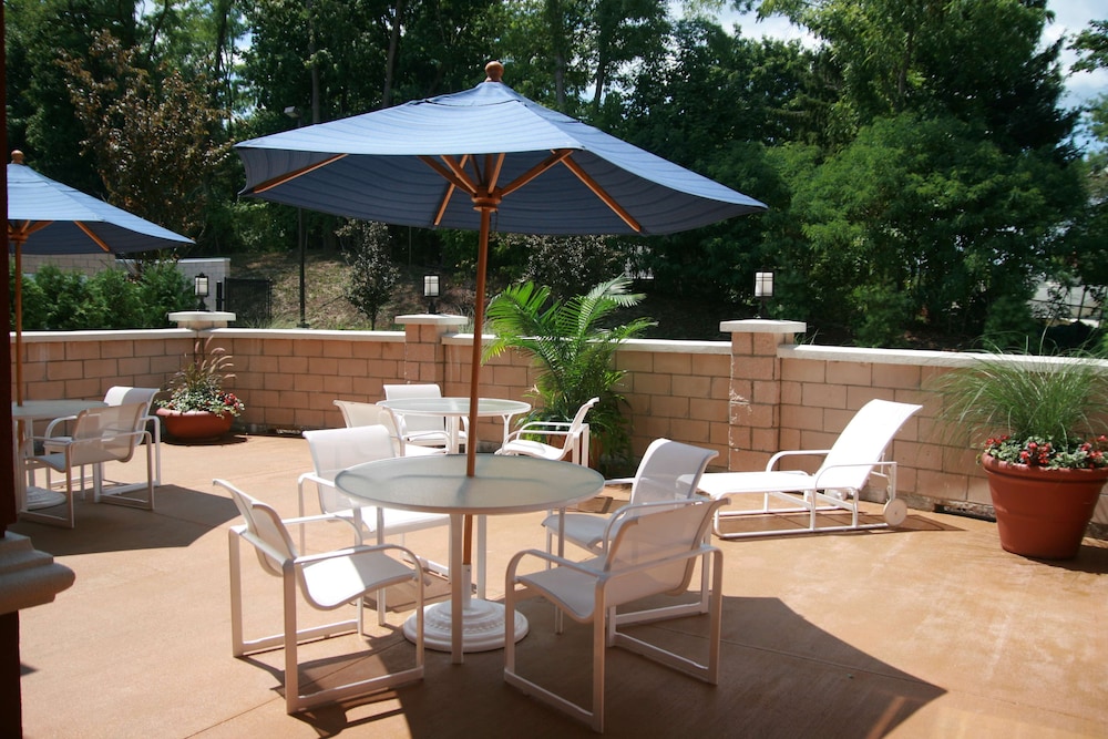 Hampton Inn & Suites Poughkeepsie - photo 53