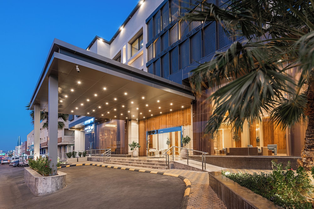 Voyage Hotel - carbon neutral hotel in Riyadh