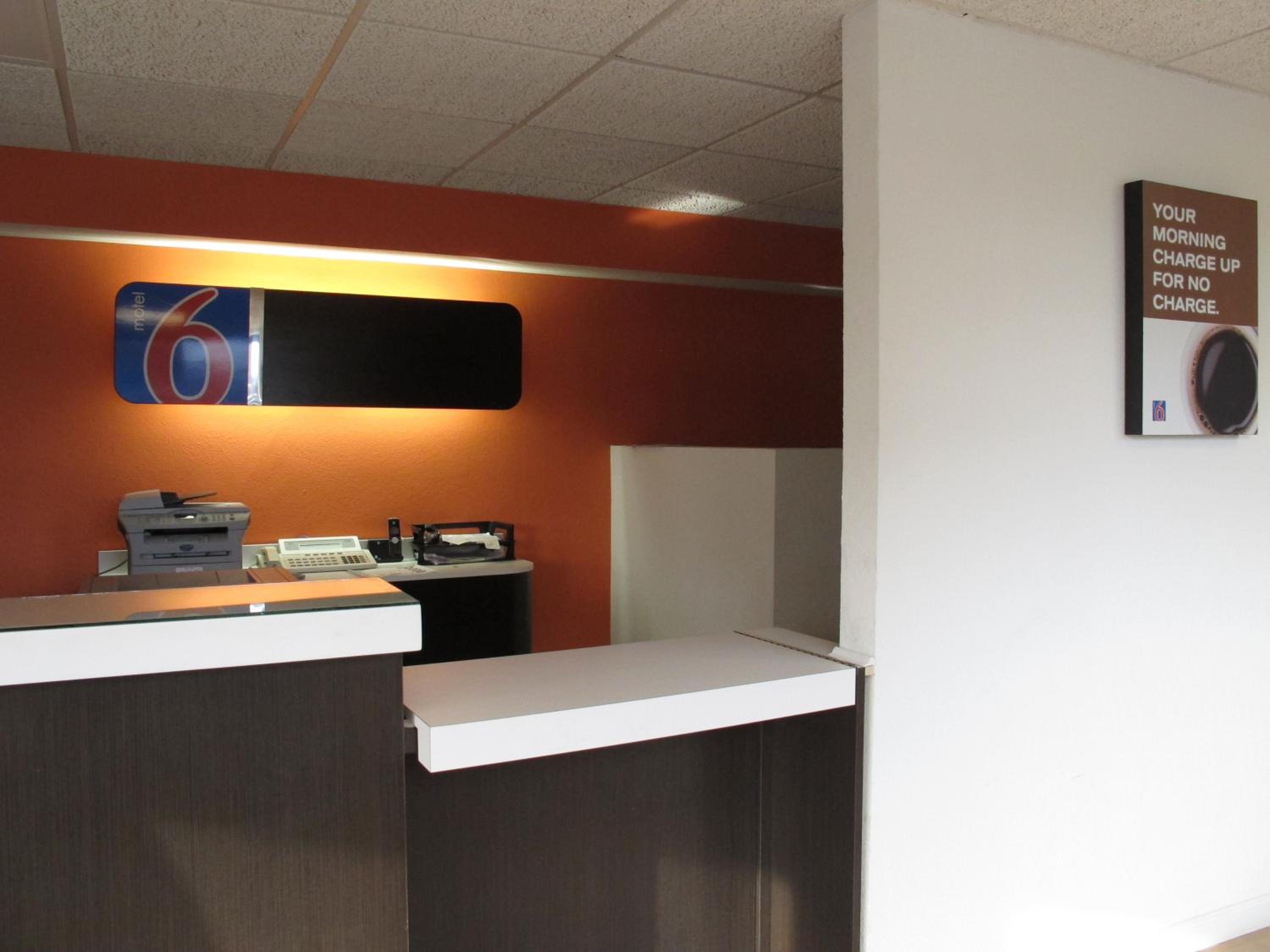 Motel 6 Baltimore MD - photo 25