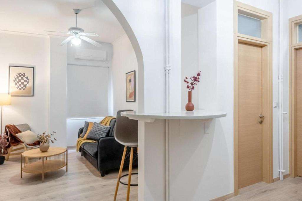 Nobe Acropolis Suite — 4-Star Luxury Hotel in Athens, Greece
