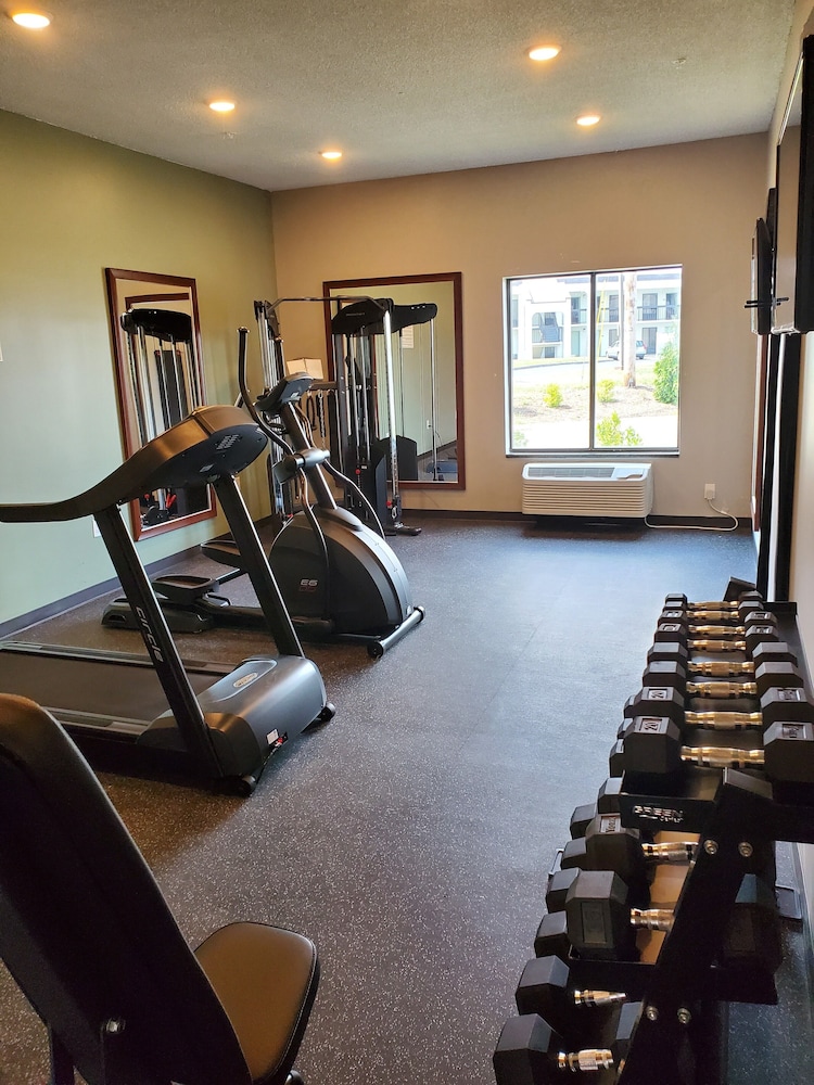 Wingate by Wyndham Christiansburg - photo 18
