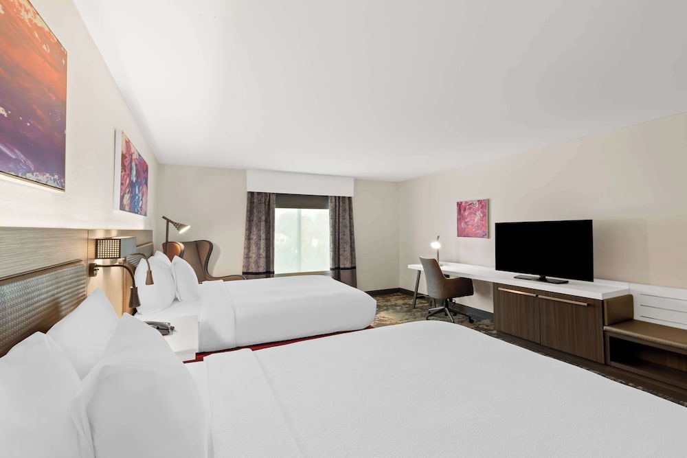 Hilton Garden Inn Atlanta Airport North - photo 10