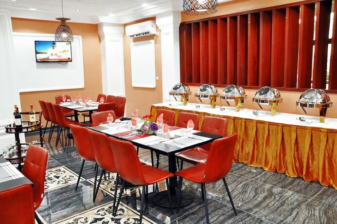 H tel Sindz Palace in Yaounde, Cameroon