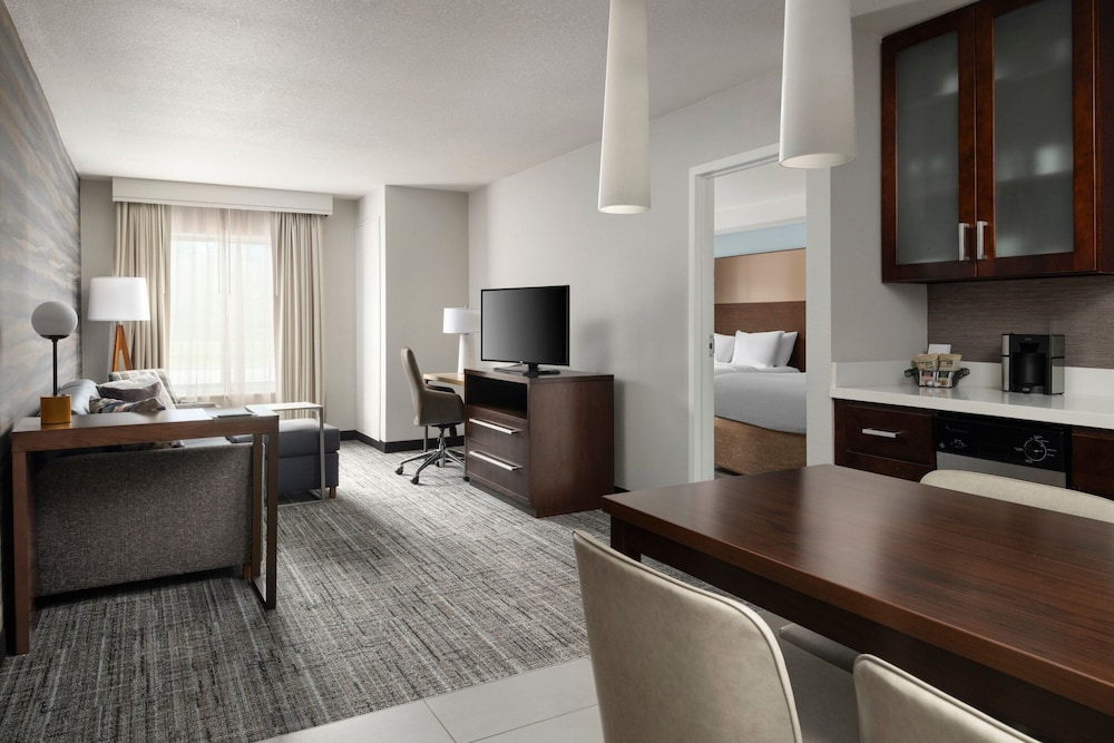 Residence Inn by Marriott Green Bay Downtown - photo 11