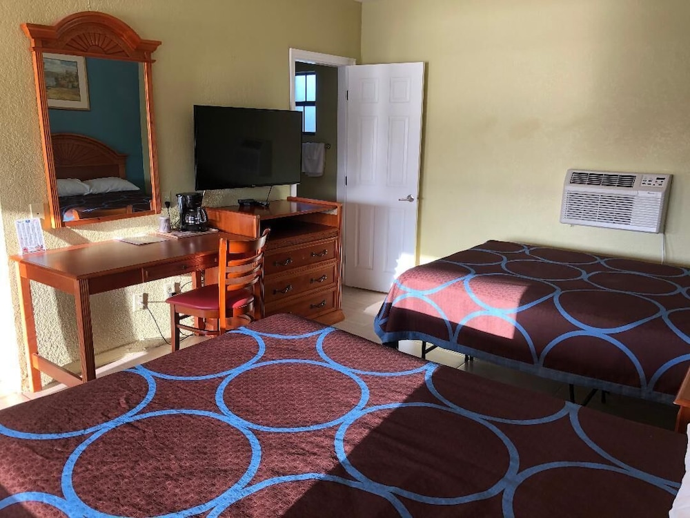 American Inn of Daytona - photo 17
