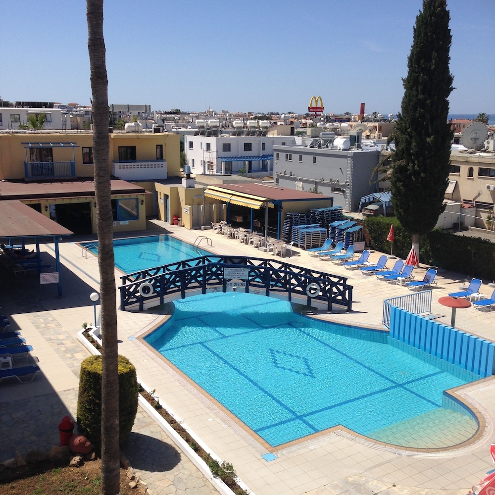 Kefalonitis Hotel Apartments in Paphos, Cyprus