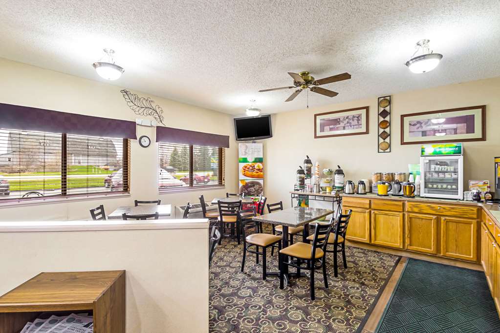Quality Inn Sheboygan North I 43 - photo 34