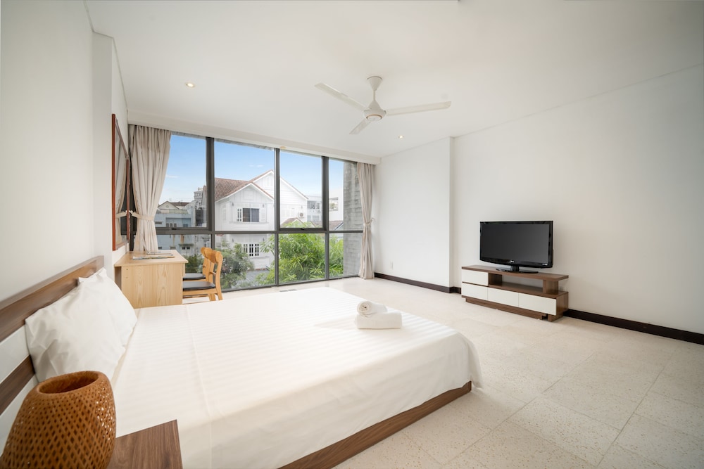 T P Deluxe Villa — 4-Star Luxury Hotel in Da Nang, Vietnam