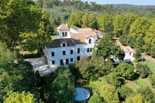 Quinta do Areal — 4-Star Luxury Hotel in Lousa, Portugal